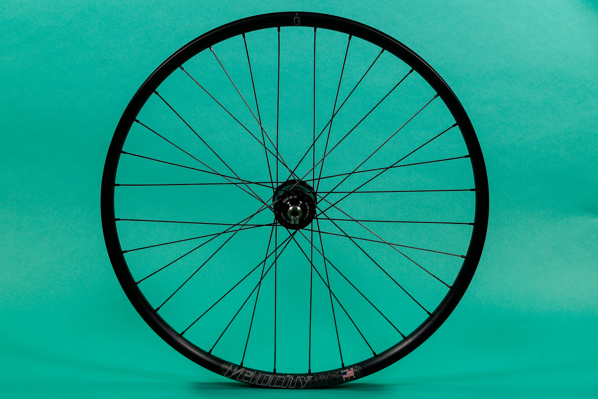 650b Velocity Blunt SS to Son Dynamo Disc Front Wheel