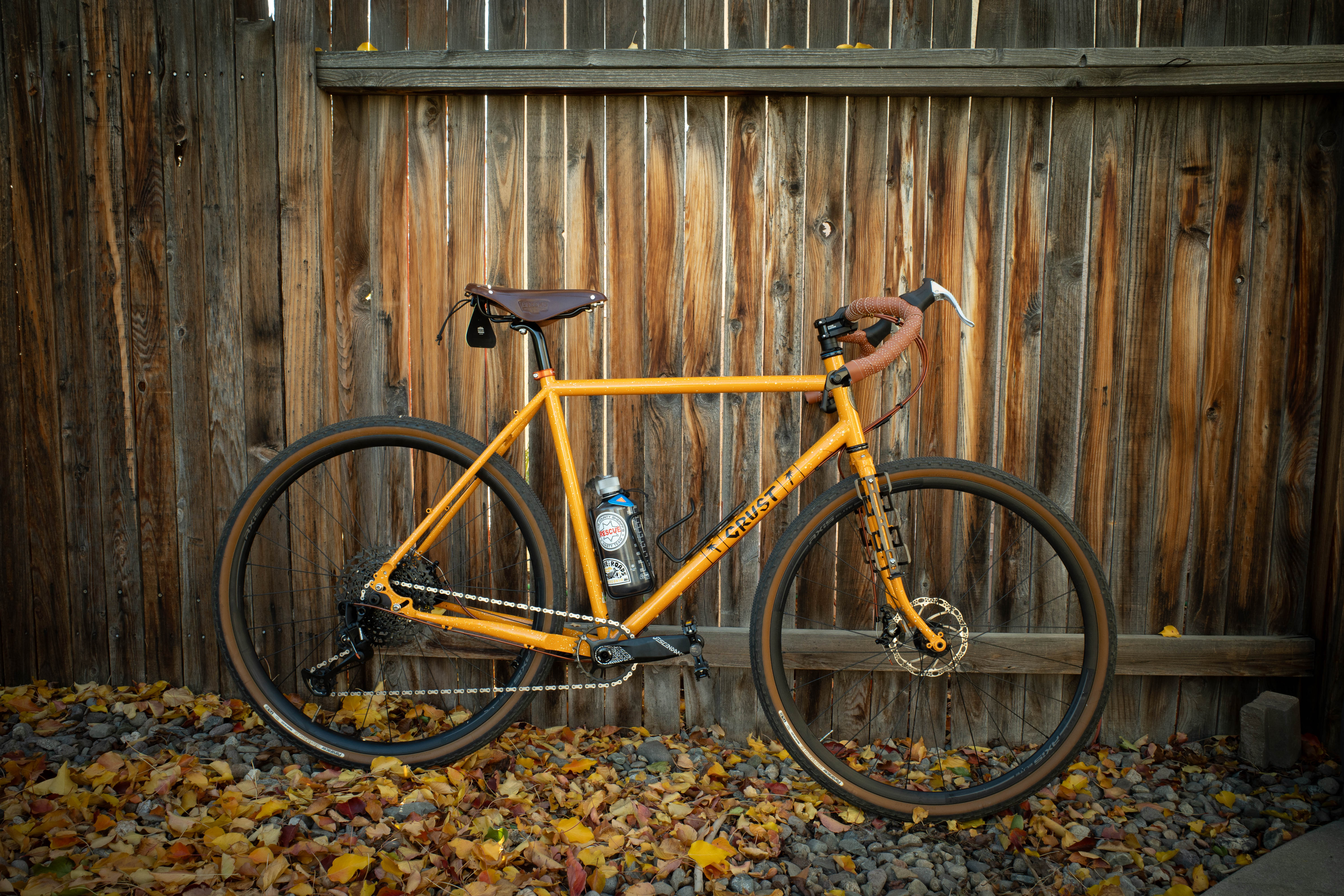 s*1様 Crust Bikes × Swift IndustriesZeitg The Orange Baron – Crust Bikes