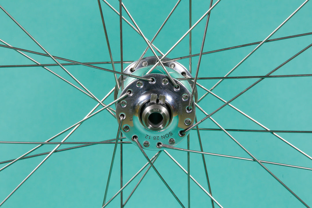650b Velocity Blunt SS to Son Dynamo Disc Front Wheel