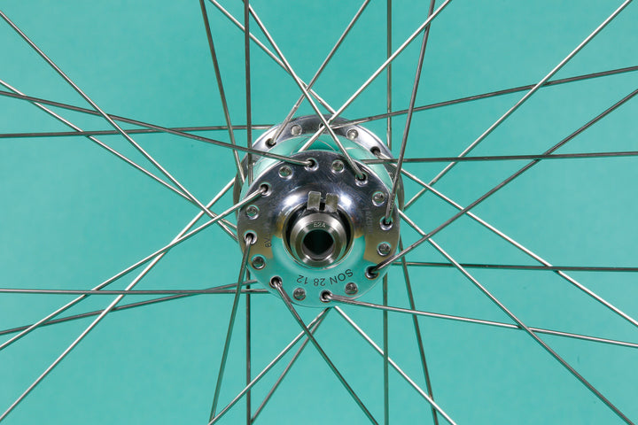 650b Velocity Blunt SS to Son Dynamo Disc Front Wheel