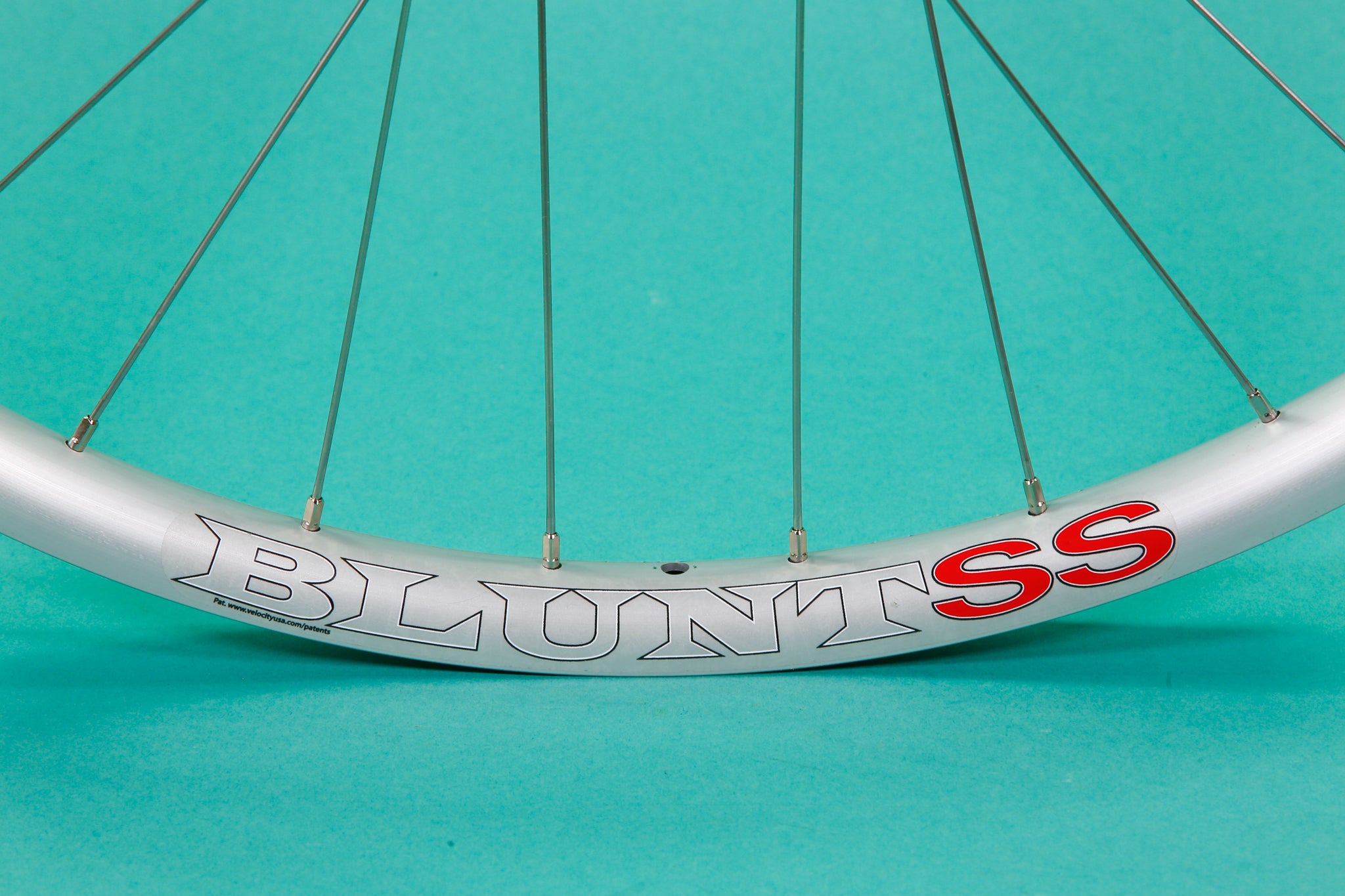 650b Velocity Blunt SS to Son Dynamo Disc Front Wheel