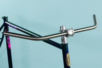 Larkin X Crust Titanium Juan Martin Bar