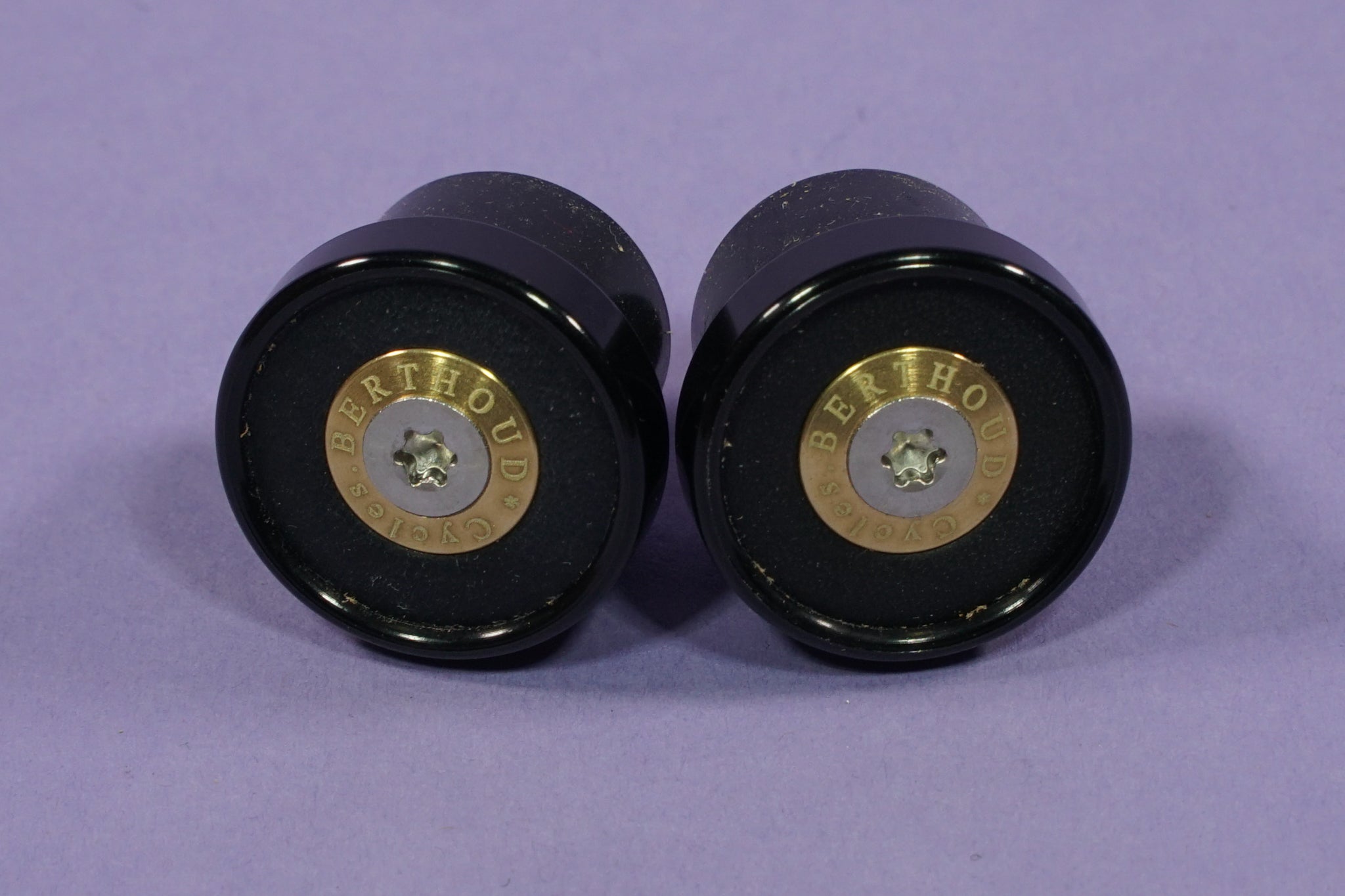 Berthoud Bar Plugs &amp; Mirrors