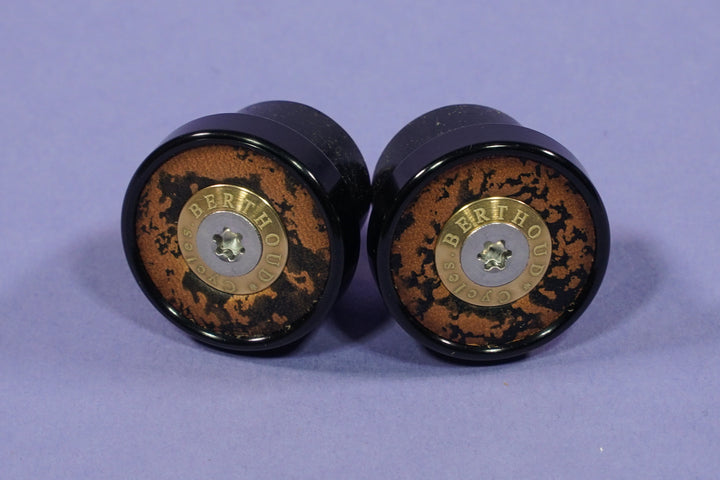 Berthoud Bar Plugs &amp; Mirrors