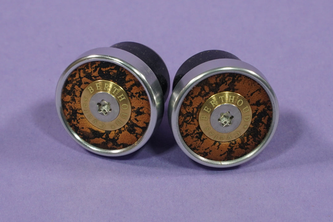 Berthoud Bar Plugs &amp; Mirrors