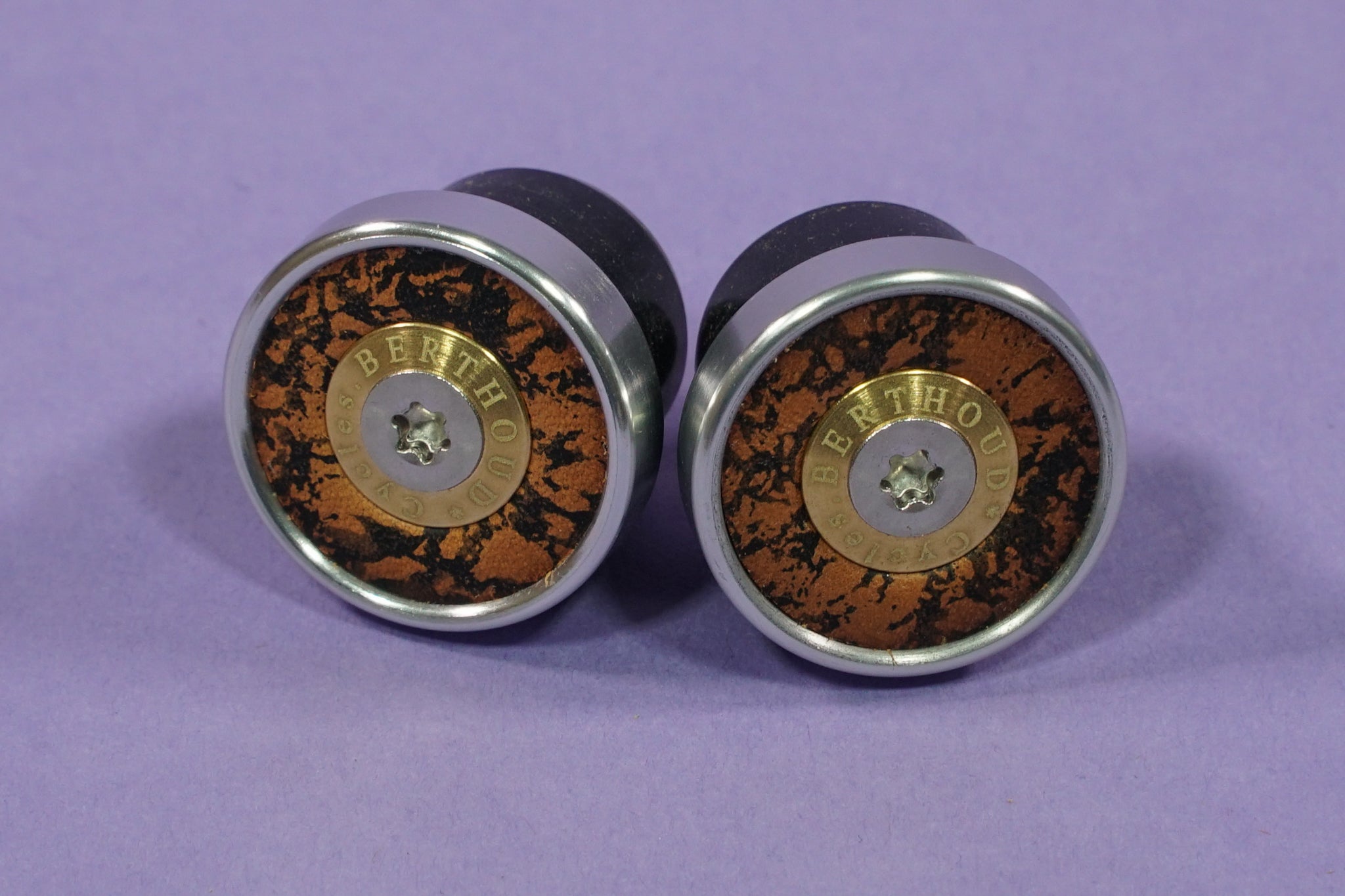 Berthoud Bar Plugs &amp; Mirrors
