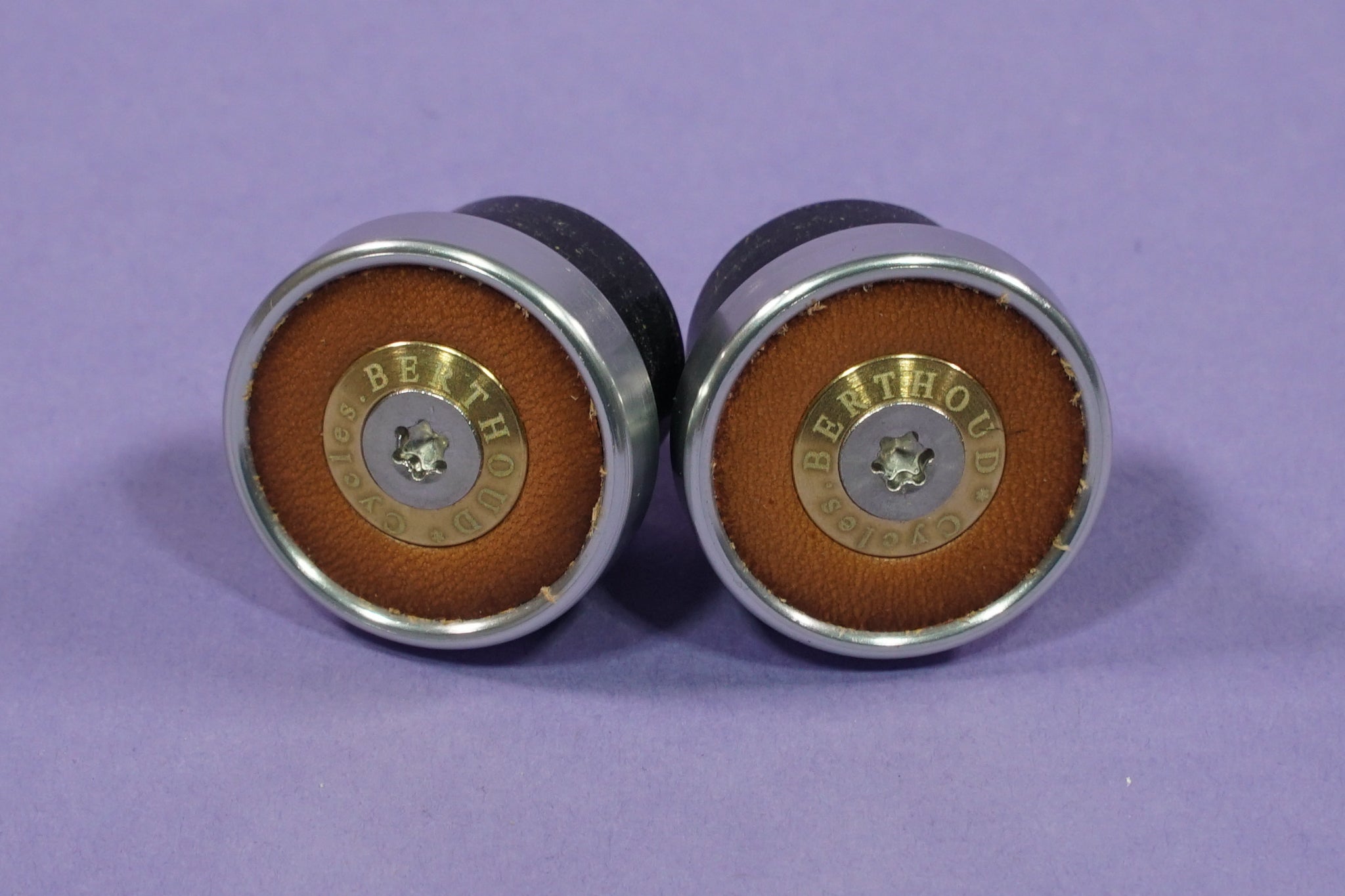 Berthoud Bar Plugs &amp; Mirrors
