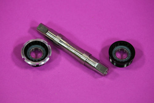 新品】チタンWhite IndustriesスクエアテーパーBB 113×73